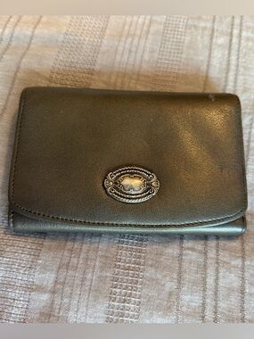 Vintage Brighton Gray Leather Medallion Wallet